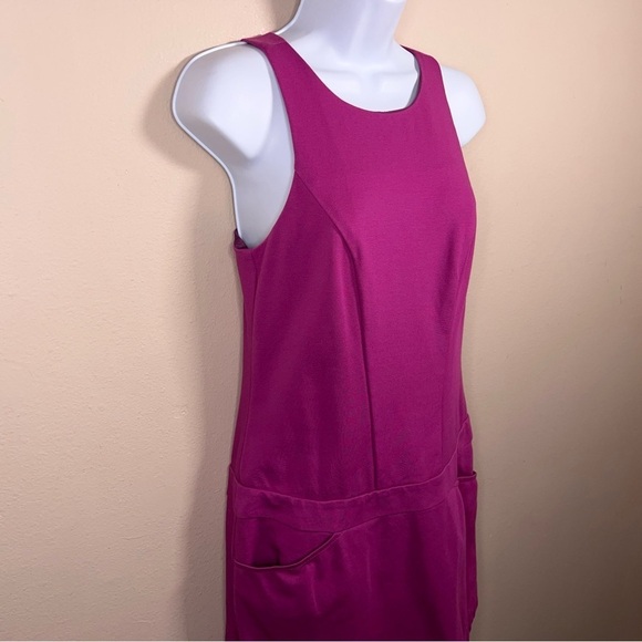 Size 2 Trina Turk Fuchsia Pink Dress Sleeveless Lined Zip Closure - Picture 3 of 11